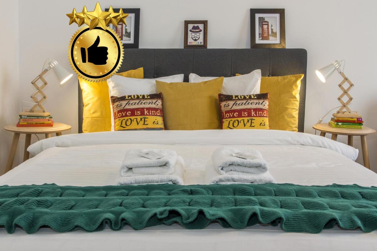 Premium Apartment By Mrg Apartments Bukares Bagian luar foto