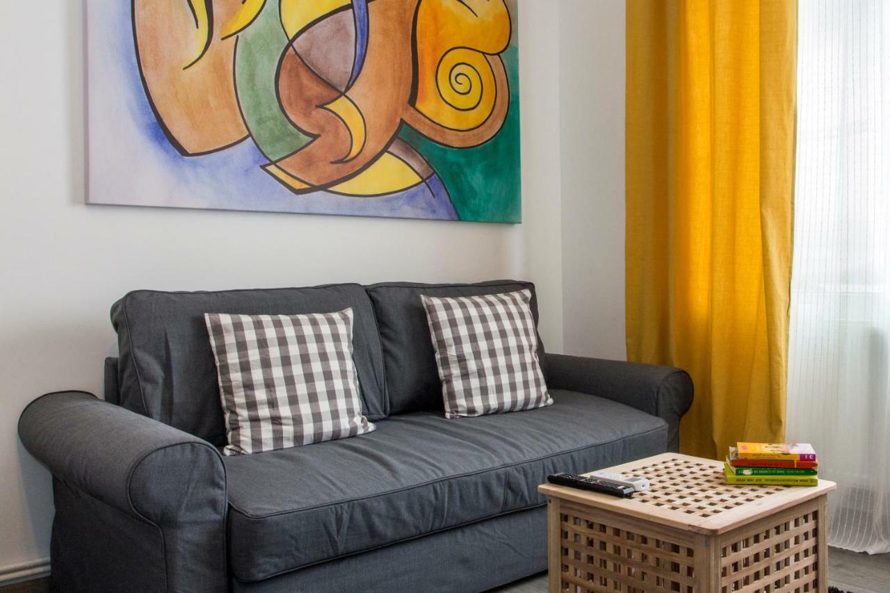 Premium Apartment By Mrg Apartments Bukares Bagian luar foto